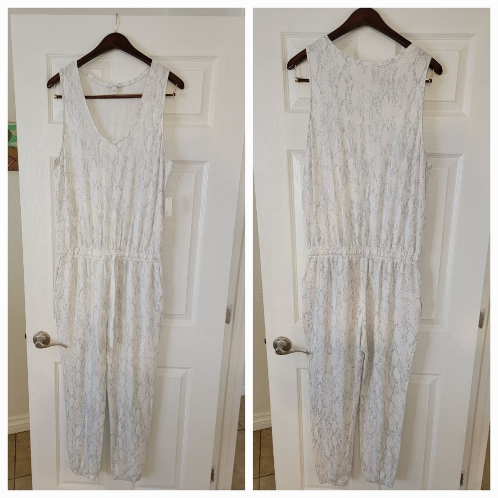 Daily Ritual Jumpsuit Large White Gray One Piece Elastic Waist Drawstring NEW
